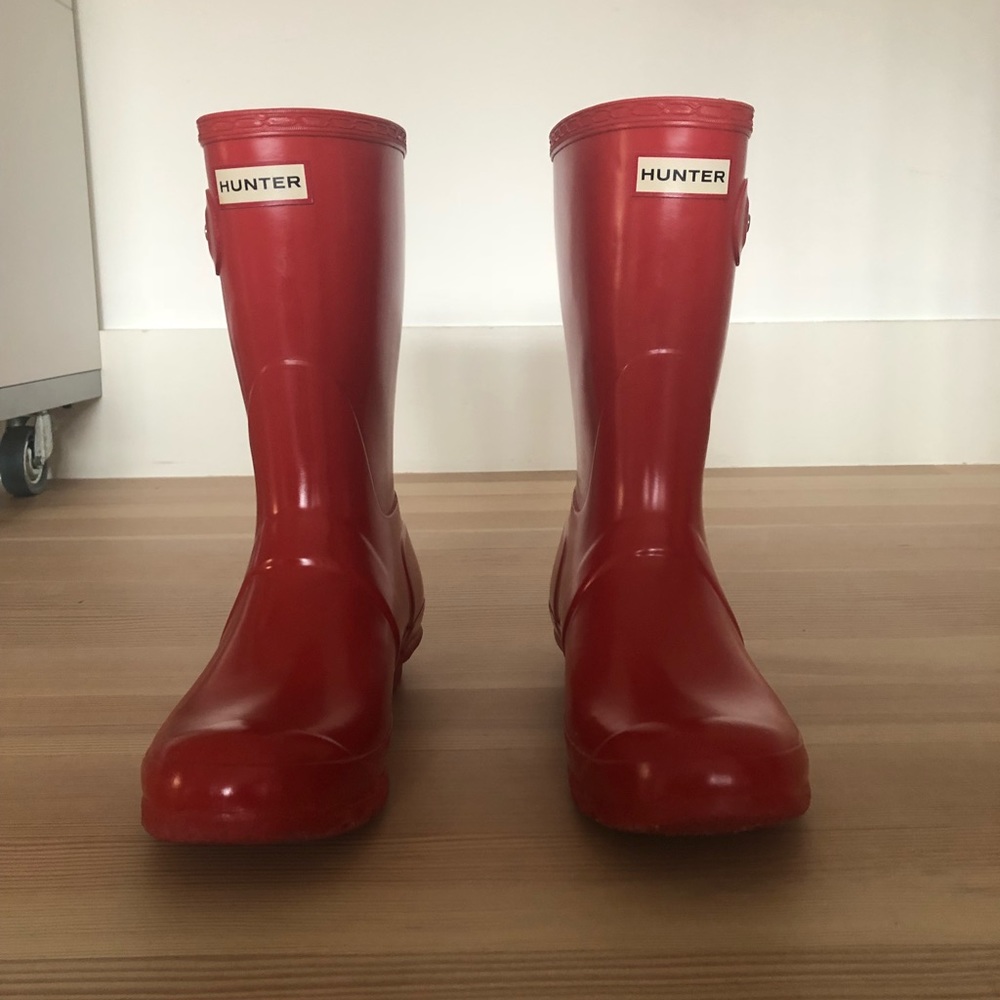 Mid-calf, glossy, red Hunter boots, gently used